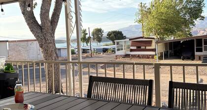 Fully remodeled home walking distance to the marina at Lake Rosevelt.