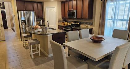 Peaceful Retreat for Travel Nurses & Corporate Stays