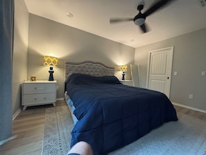 2 Schlafzimmer, Bügeleisen/Bügelbrett, WLAN, Bettwäsche