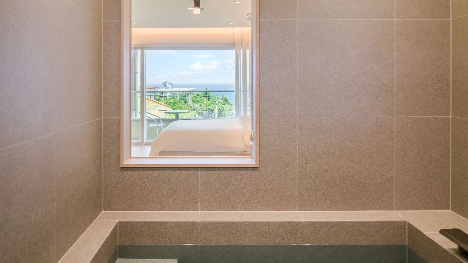 Basic Room, 1 Bedroom (Suruz1 (Ocean View Studio)) | 1 bedroom, free WiFi