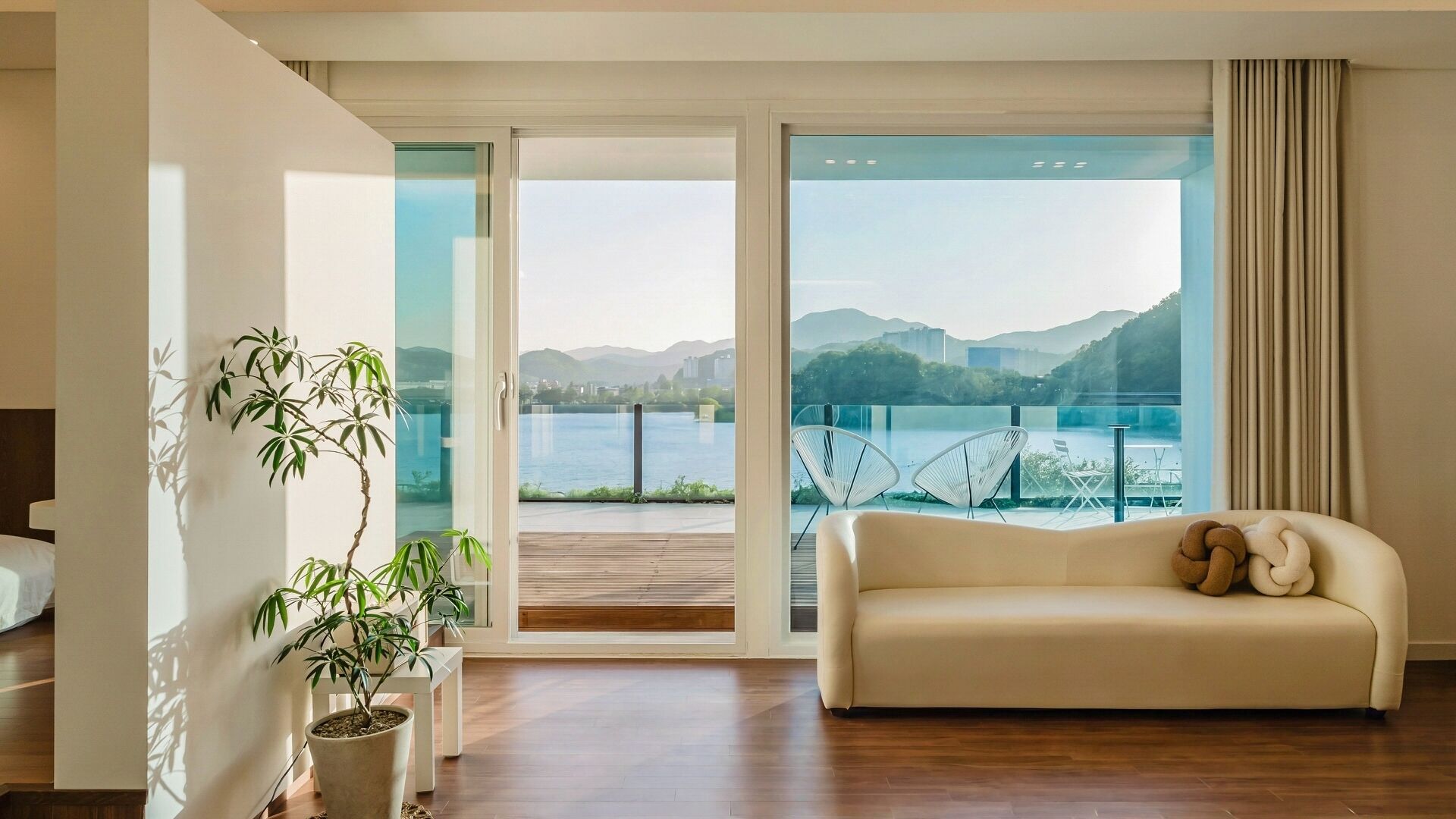 Basic Room, 1 Bedroom (J Stay Private House + Private Deck) | 1 bedroom, WiFi (free)
