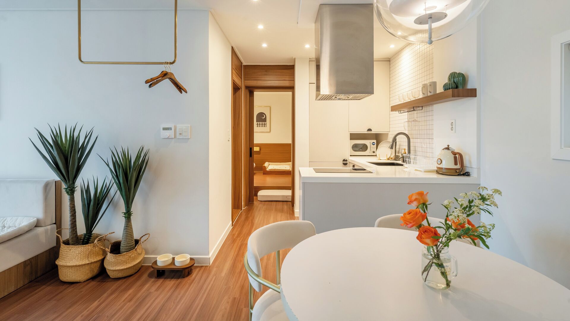 Basic Room, 1 Bedroom (Blue Room (1F, Pet-Friendly + Private) | 1 bedroom, WiFi (free)