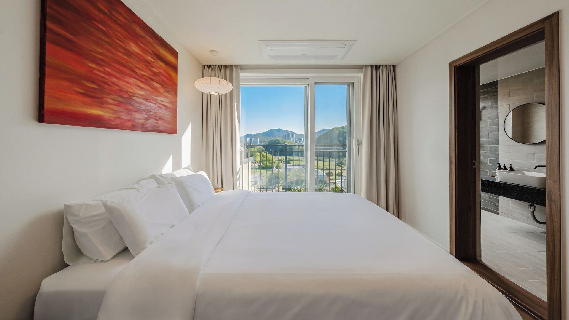 Basic Room, 2 Bedrooms (Red Room (2F)) | 1 bedroom, free WiFi