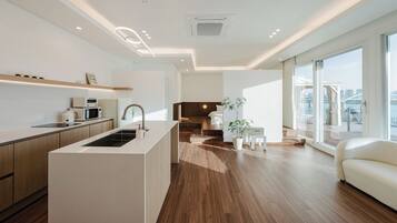 Kamar Basic, 1 kamar tidur (J Stay Private House + Private Deck) | 1 kamar tidur dan Wi-Fi gratis