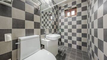 Basic Room, 1 Bedroom (904) | 1 bedroom, free WiFi