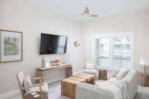 TV, offices - Brand New Luxury Build 2 Min Walk to Beach w Pool! (Kill Devil Hills)