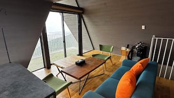 Coffres-forts dans les chambres, rideaux occultants, Wi-Fi gratuit