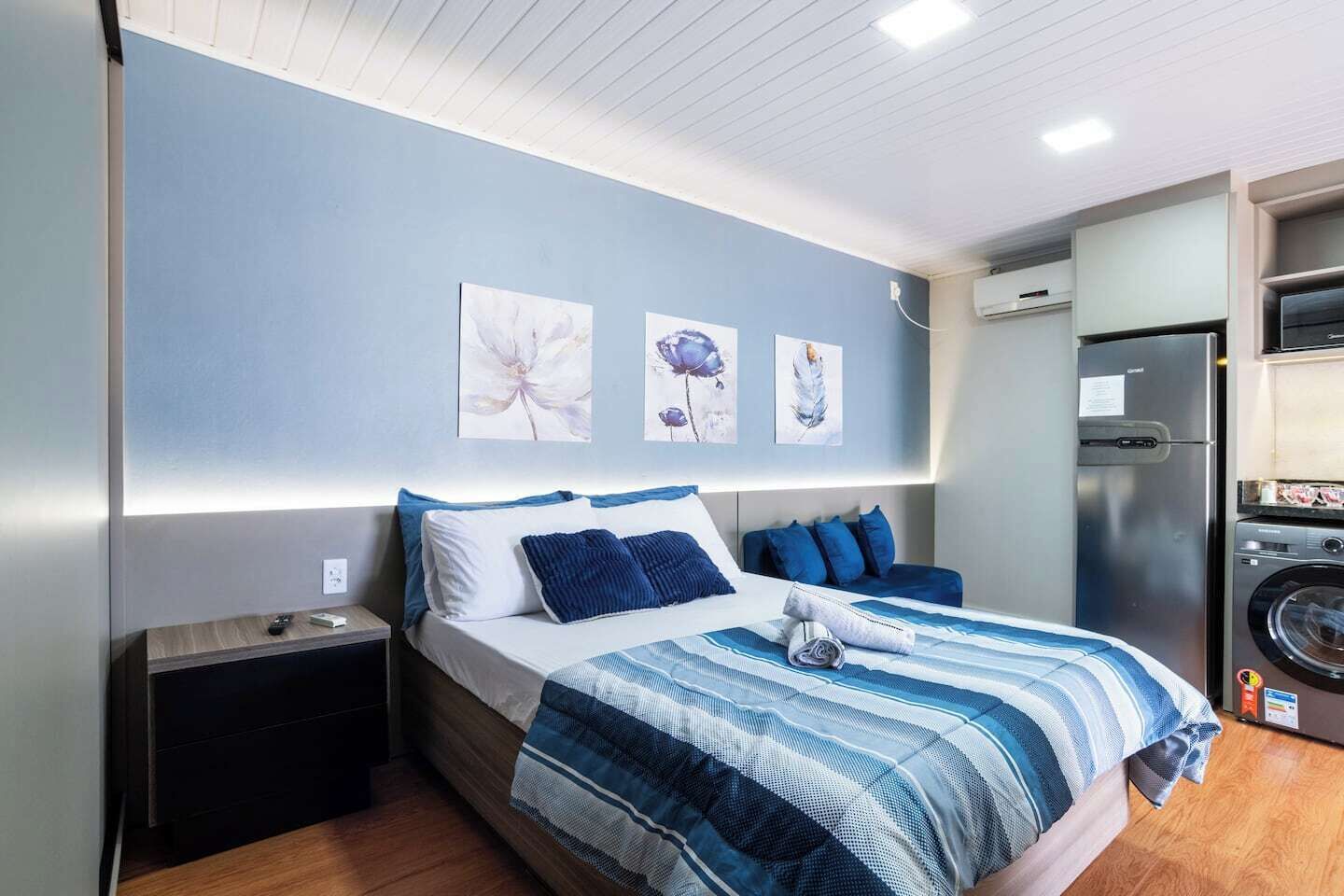 Studio Elegante Com Piscina | Climatizado | Pet Friendly | Novo Hamburgo - Novo Hamburgo