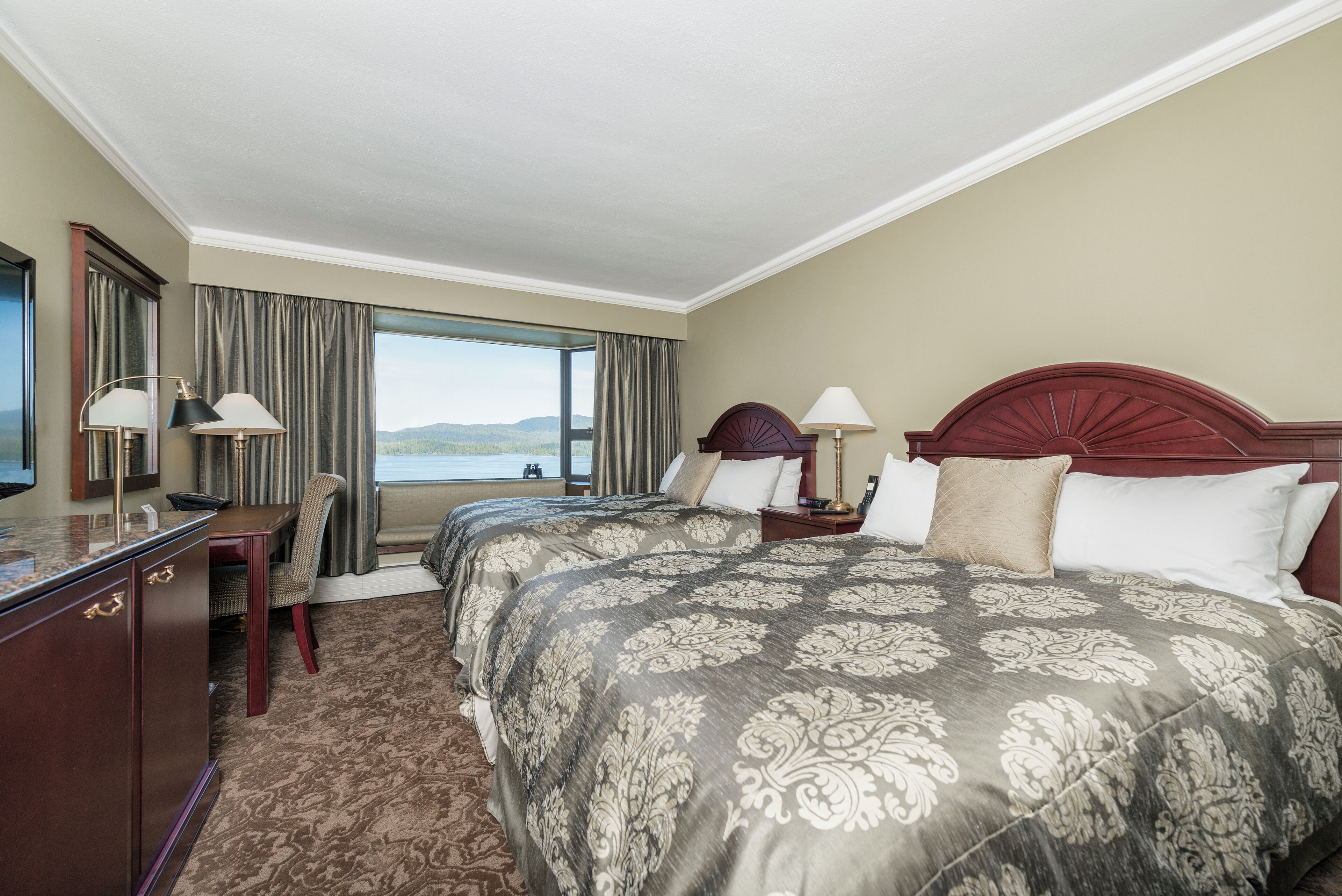 Double Room, Ocean View | In-room safe, iron/ironing board, free WiFi, wheelchair access