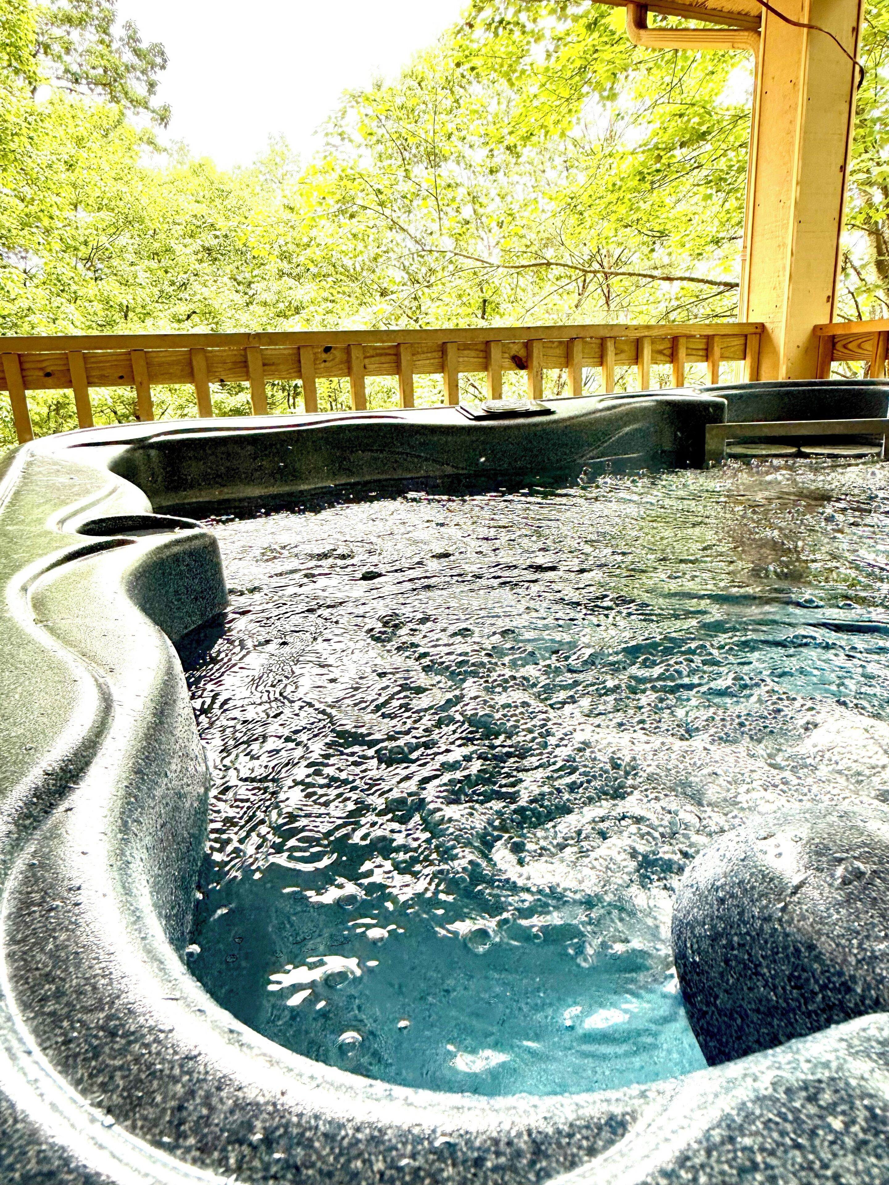 Bain à remous extérieur
