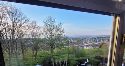 Glasgow Gem Retreat - Cozy House Rental