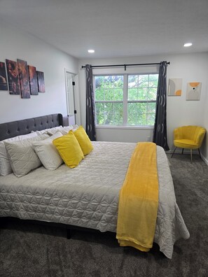 4 Schlafzimmer, Bügeleisen/Bügelbrett, WLAN, Bettwäsche