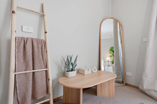 Granton River Views Near Hobart Cozy Retreat
