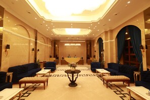 Reception - Aurtus (Amravati)