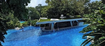Tambuli Beachfront Luxury Studio