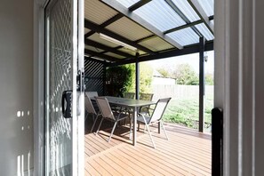 Outdoor dining - Renovated Character Home with Modern Comforts (Invermay)