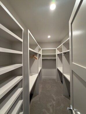 Interior - 3Bed Sports Fan Oasis. 5 mins Astros, 10 mins NRG. (Houston)
