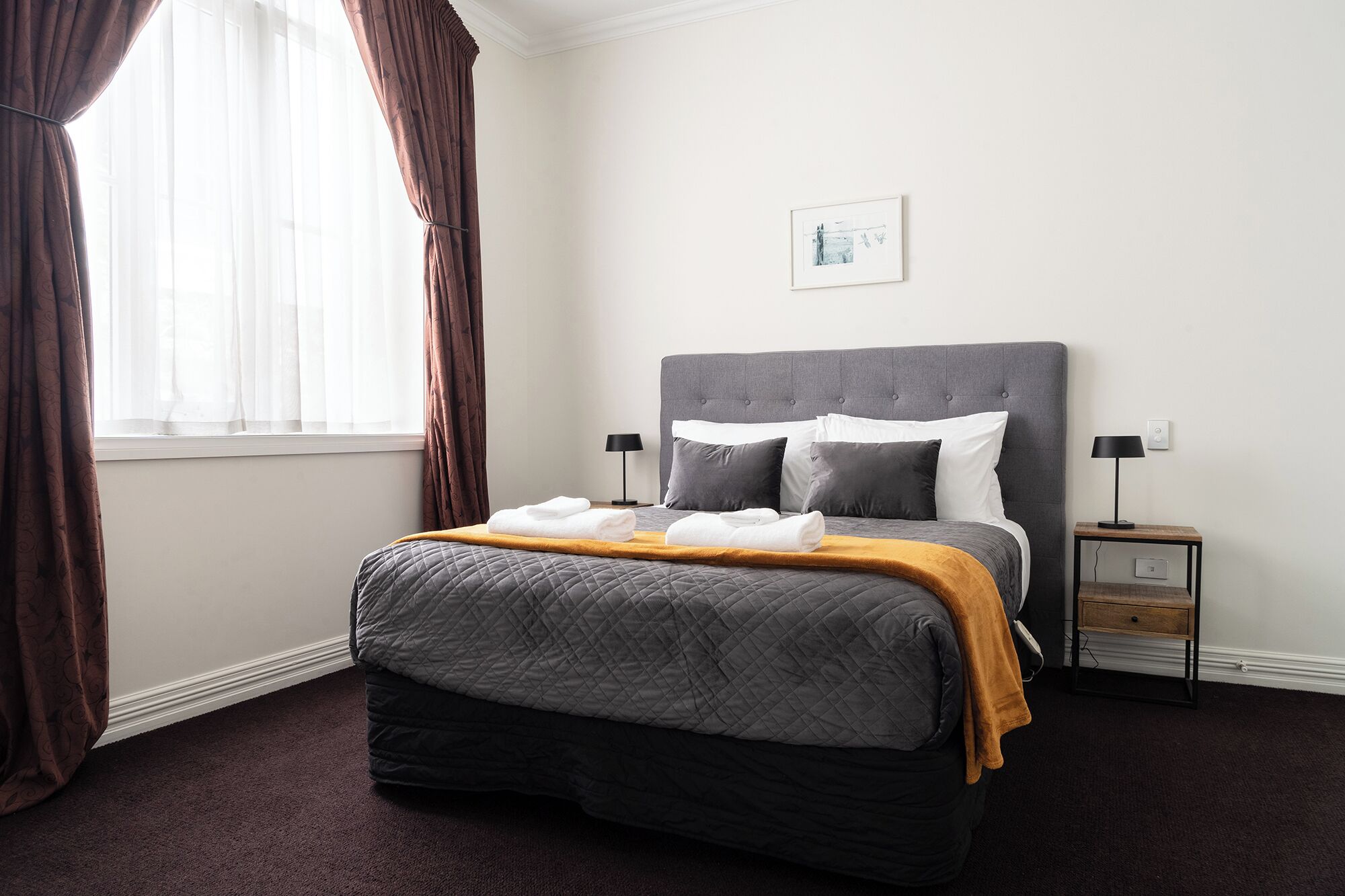 Apartamento | Cortinas opacas, tabla de planchar con plancha, wifi gratis