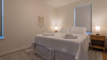 3 habitaciones, tabla de planchar con plancha y wifi gratis