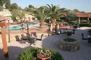 Outdoor dining - Résidence Villa Smeralda (Telti)