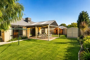 Ferienhaus, 4  Schlafzimmer, Nichtraucher, Gartenblick | Ausblick vom Zimmer