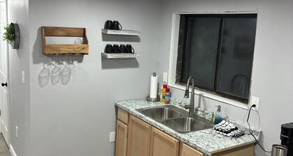 Lake View Retreat Near Downtown Hendersonville