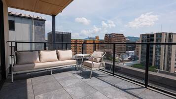 Executive Room | City view