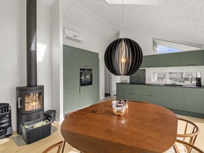 Dining - "Junis" - 900m from the sea by Interhome (Glesborg)