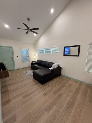 Living area - Brand New Modern 2 Bed 2 Bath Apartment I Level 2 EV I WIFI I Heart of Mcallen (McAllen)