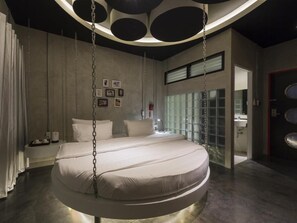 Kamar Double Desain, 1 Tempat Tidur Queen, Bebas Asap Rokok, kamar mandi pribadi | Spa
