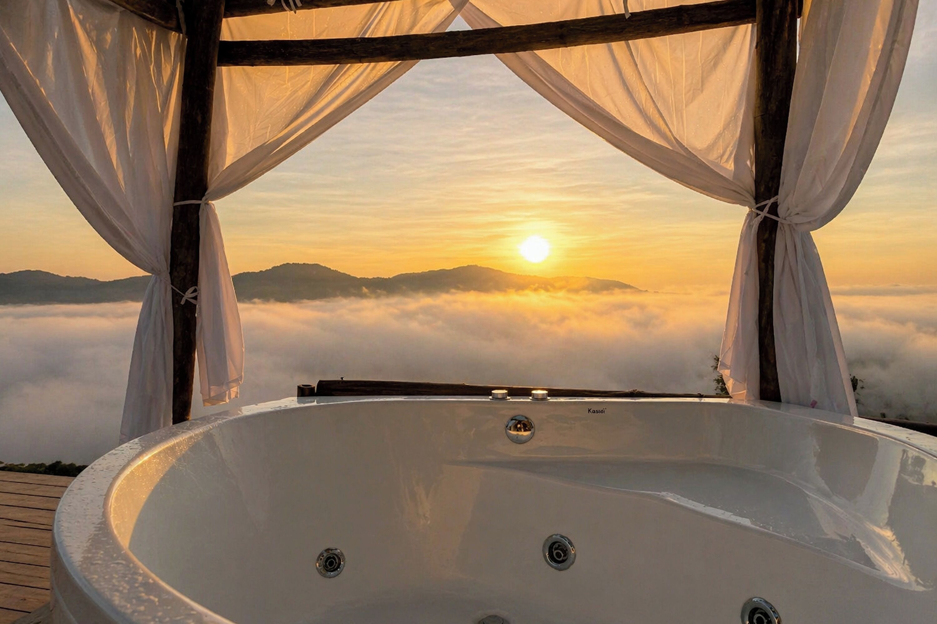 Luxury Dome | Free WiFi, bed sheets