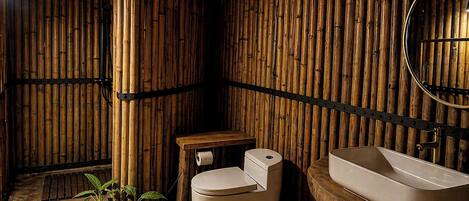 Luxury Dome | Bathroom
