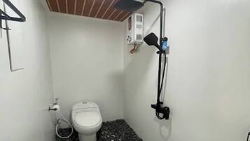 Villa | Bilik Mandi | Pancuran mandi, hulu semburan mandi hujan