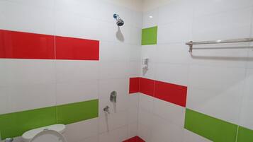 Deluxe Double Room | Bathroom