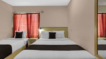 Quarto duplo luxo | Wi-Fi de cortesia, roupa de cama