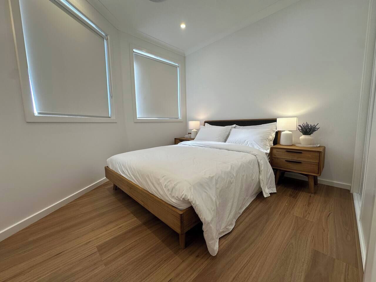 4 bedrooms, desk, iron/ironing board, travel cot