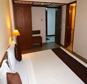 Unclassified image, 5 of 10, button - Hotel Royal Plazha (Chennai)