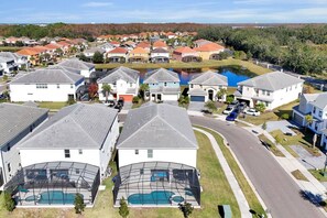 Exterior - Sleep 30 Super Spacious DisneyVilla Club BBQ Pool (Kissimmee)