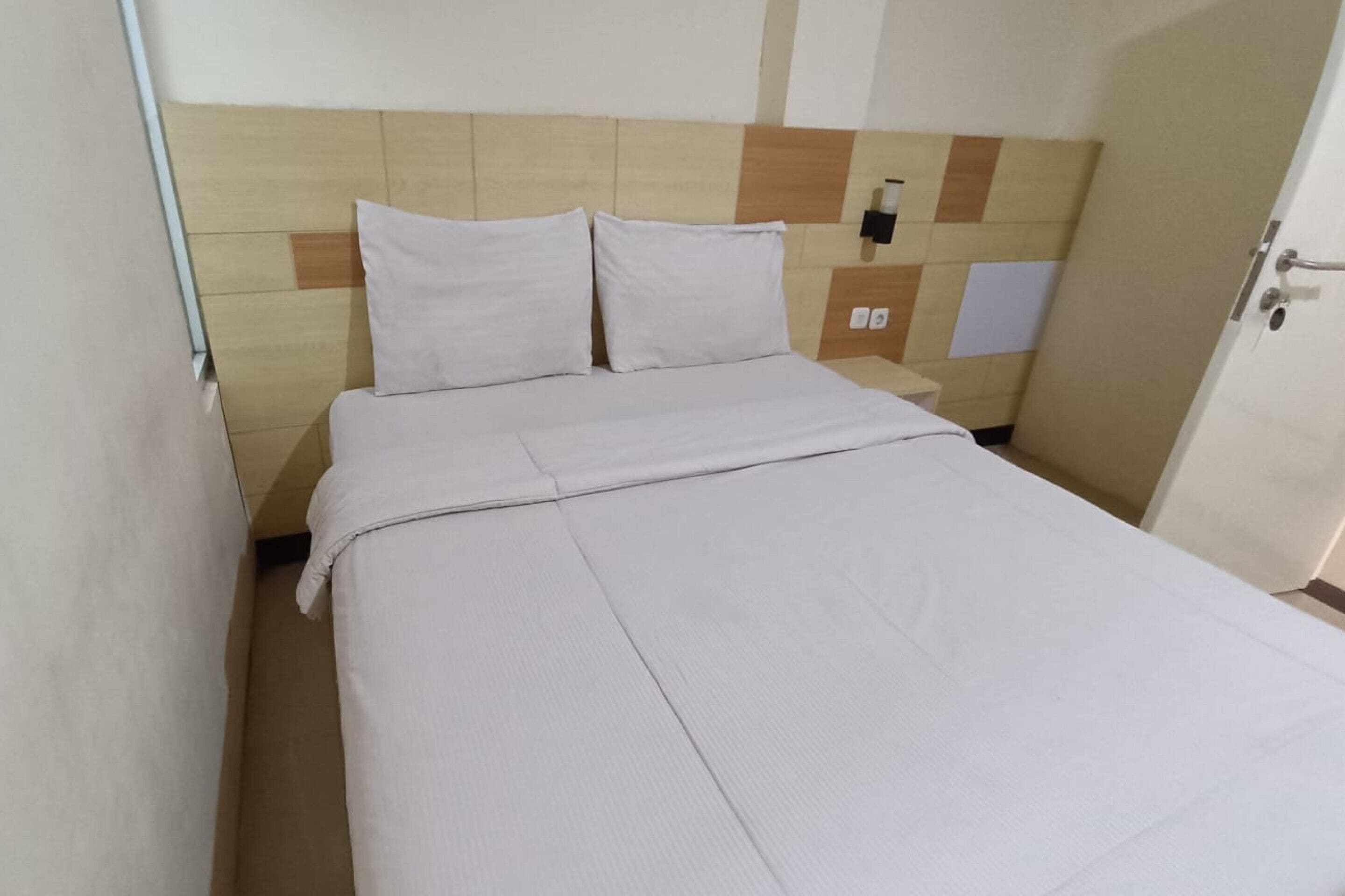 Deluxe Double Room | Free WiFi, bed sheets