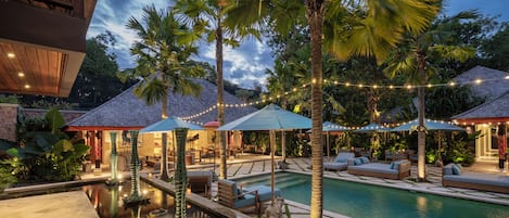 Pool | Outdoor pool
