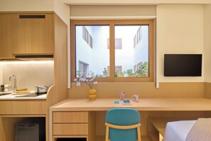 One of a Kind | In-room safe, iron/ironing board, free WiFi, bed sheets - lyf Chinatown Singapore (Singapore)