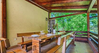 Family Retreat Near Zagreb With Pool & Garden