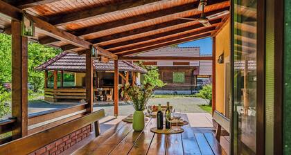 Family Retreat Near Zagreb With Pool & Garden