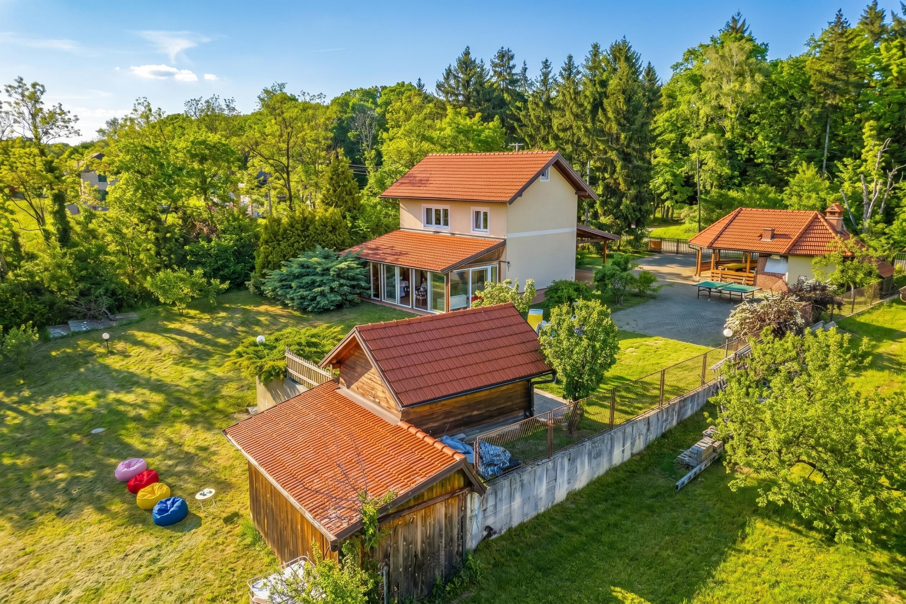 Family House, Multiple Bedrooms (Green Garden Retreat) | Exterior
