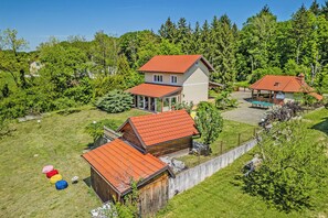 Casa familiare, camere multiple (Green Garden Retreat) | Esterni