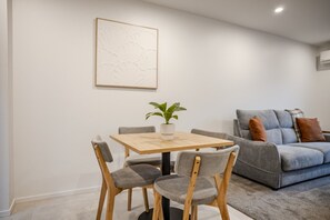 Dining - Contemporary 2BR Townhouse in Fairfield (Lower Hutt)