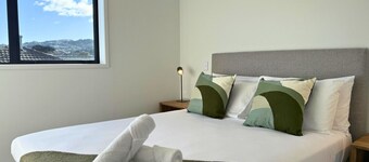 Stylish Two-Bedroom Townhouse Near Lower Hutt