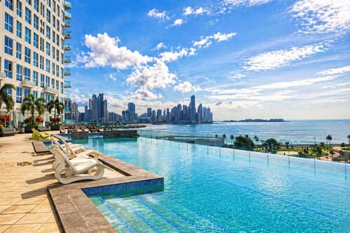 Stunning Ocean View Apt | Floor 26 • Pool