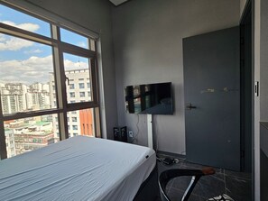 Iron/ironing board, WiFi - The Magdalen Seoul (Seoul)