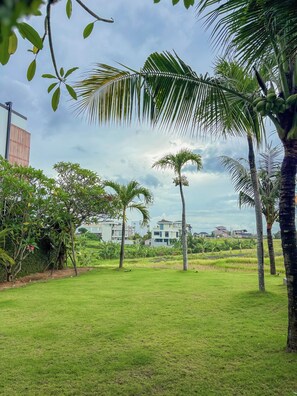 Villa, Private Pool, Park View | Property grounds - Lulu Villa (Badung)